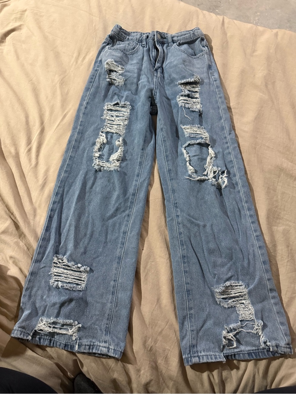 SHEIN Light Blue Ripped Wide-Leg Jeans